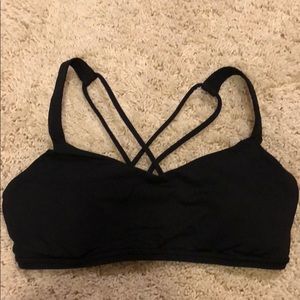 Black Lululemon sports bra